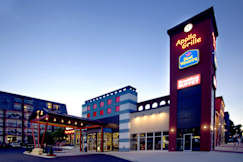 Best Western Fallsview - Niagara Falls ONT, Canada - BEST WESTERN Fallsview