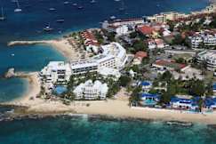 Flamingo Beach Villas - Pelican Key, St Maarten - 