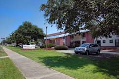 Federal City Inn And Suites - New Orleans, Louisiana - 