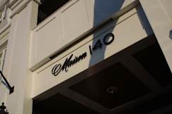 Maison 140 - Beverly Hills, California - 
