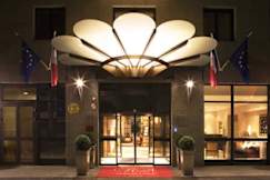 La Reine Astrid-All Suites Warwick Resid - Lyon, France - 