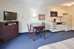Candlewood Suites Raleigh Crabtree - Raleigh, North Carolina - 