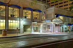 Hilton Portland & Executive Tower - Portland, Oregon - 