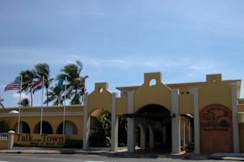 The Talk of the Town Hotel & Beach Club - Oranjestad, Aruba - 