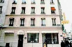 Hotel des Trois Couronnes - Paris, France - 
