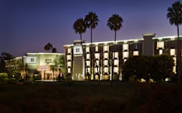Crowne Plaza Costa Mesa - Costa Mesa, California - 