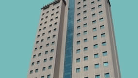 Lahres Luz Plaza - Sao Paulo, Brazil - 