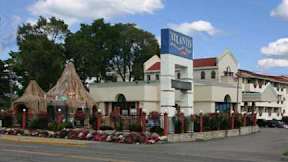 Atlantis Waterpark Hotel - Wisconsin Dells, Wisconsin - 