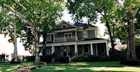 Sycamore Heights B & B - Houston, Texas - SYCAMORE HEIGHTS
