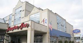 Hampton Inn North of the Falls - Niagara Falls ONT, Canada - 
