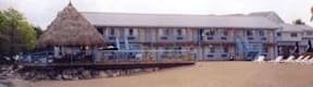 Beach Front Resort Motel - Port Clinton, Ohio - 