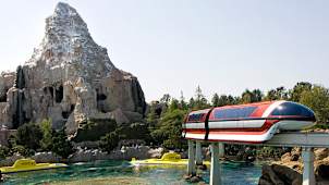 Disneyland Attractions