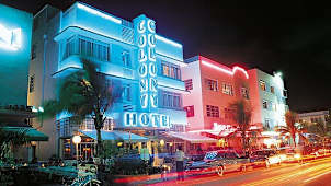 Colony Hotel