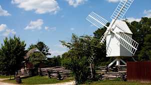 Williamsburg Windmill