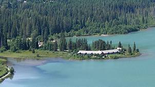 Edgewater Lodge