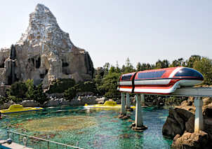 Disneyland Attractions