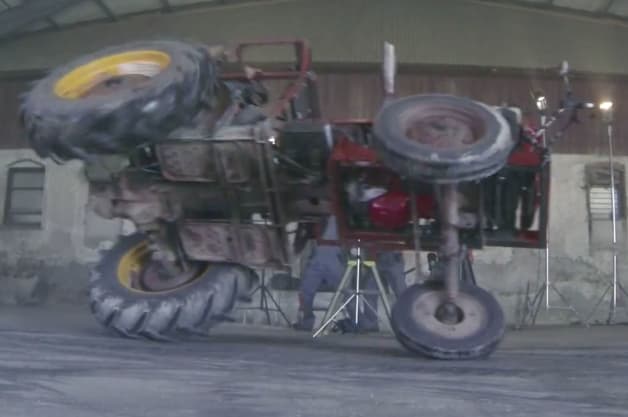 Terror Traktor drift