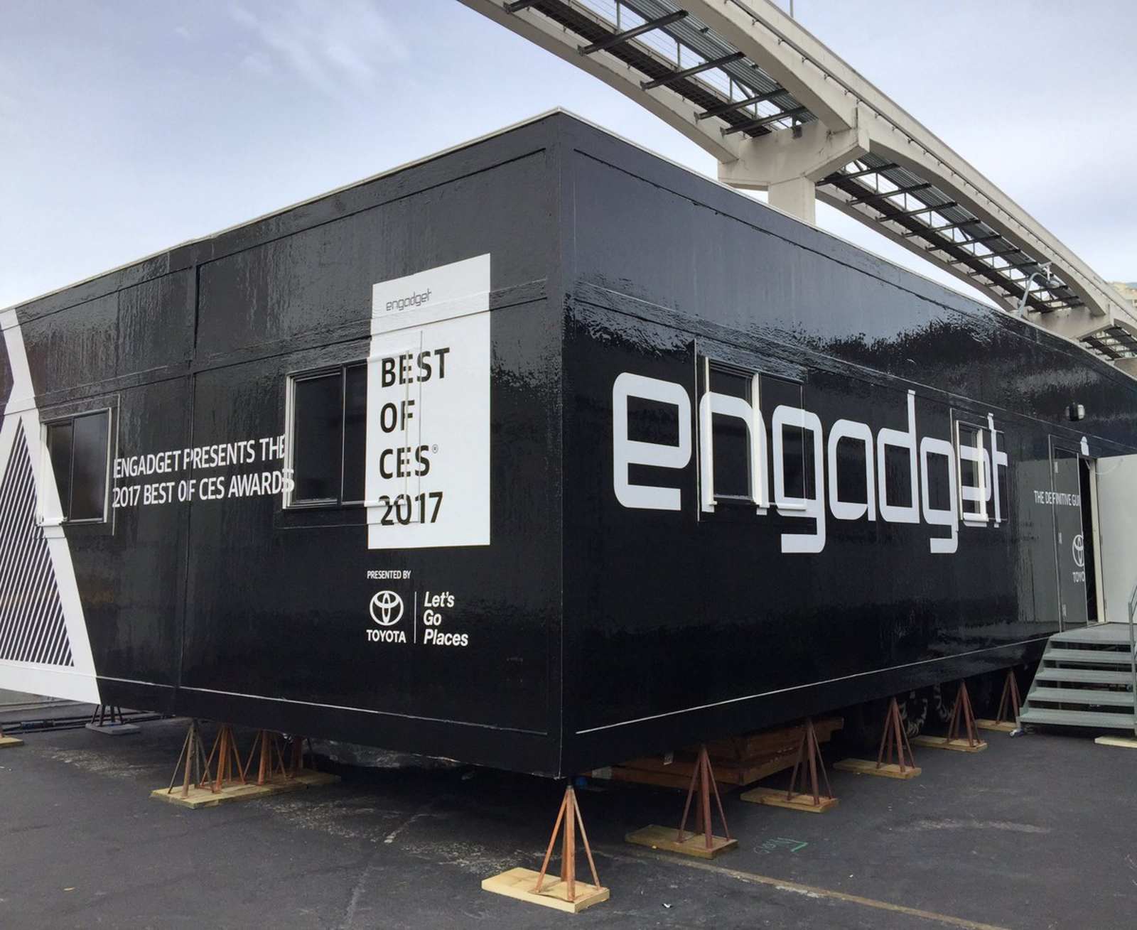 How to follow Engadget at CES 2017