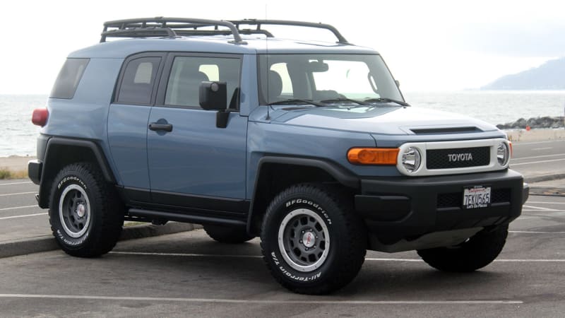 Toyota recalling small number of 2014 FJ Cruisers for possible steering failure