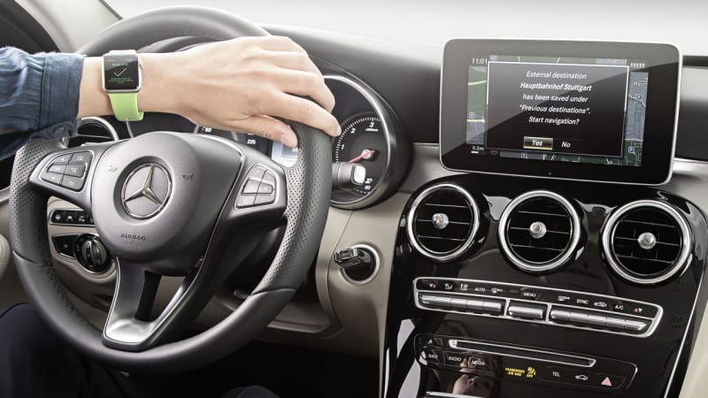 Mercedes gets handy with Apple Watch app