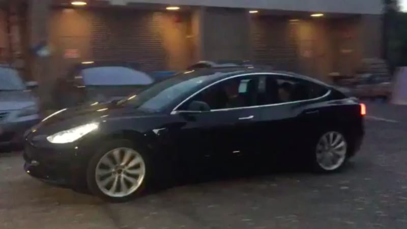photo of The Tesla Model 3 revealed in final prototype form in Musk tweet image