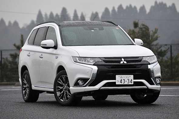 MITSUBISHI OUTLANDER PHEV