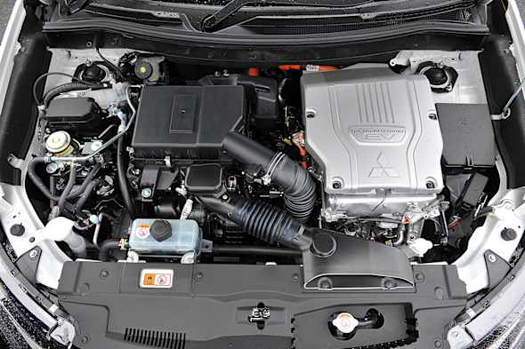 MITSUBISHI OUTLANDER PHEV