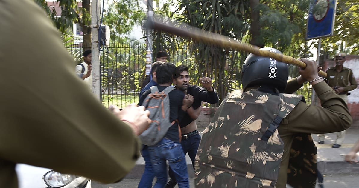 NHRC Notice To Delhi Police Over Alleged Excesses During ABVP-AISA Clash Outside Ramjas