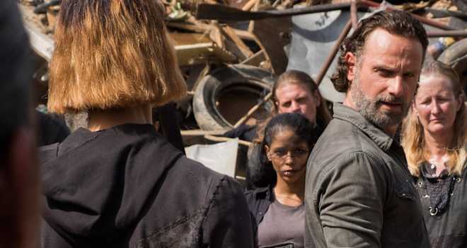 'The Walking Dead' Reveals Title of Supersized 2017 Return Episode