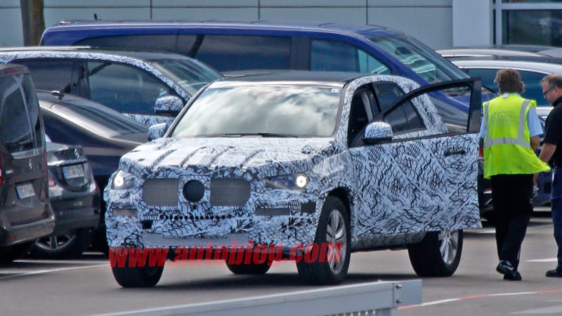 Mercedes GLE-Class SUV spotted testing