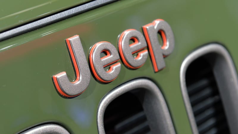 05-jeep-75th-anniversary-models-detroit.jpg