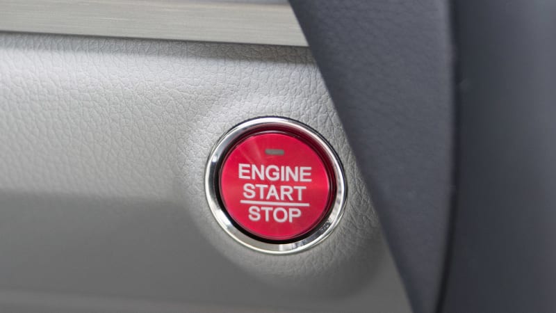 10 automakers sued over keyless ignitions