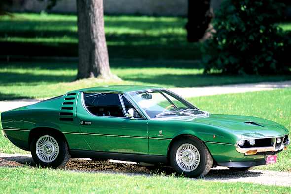 alfa_romeo_montreal_20.jpg