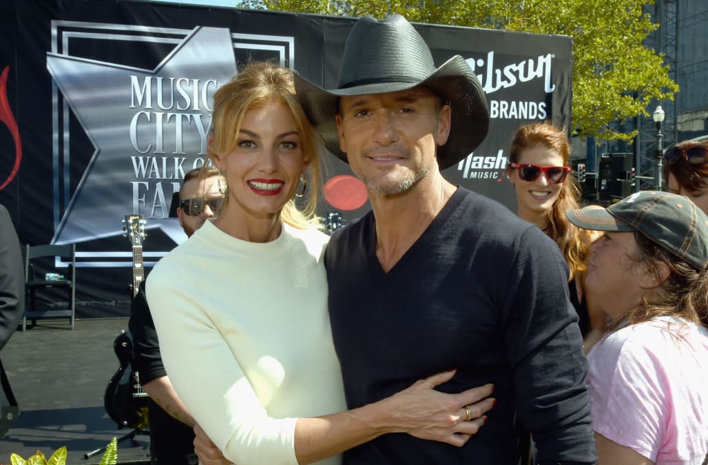 Faith Hill shares shirtless photo of Tim McGraw washing her car: 'Yes, baby ... - AOL News