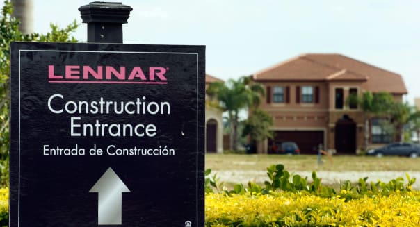 Home Builder Lennar Posts First Quarterly Profit In Two Years