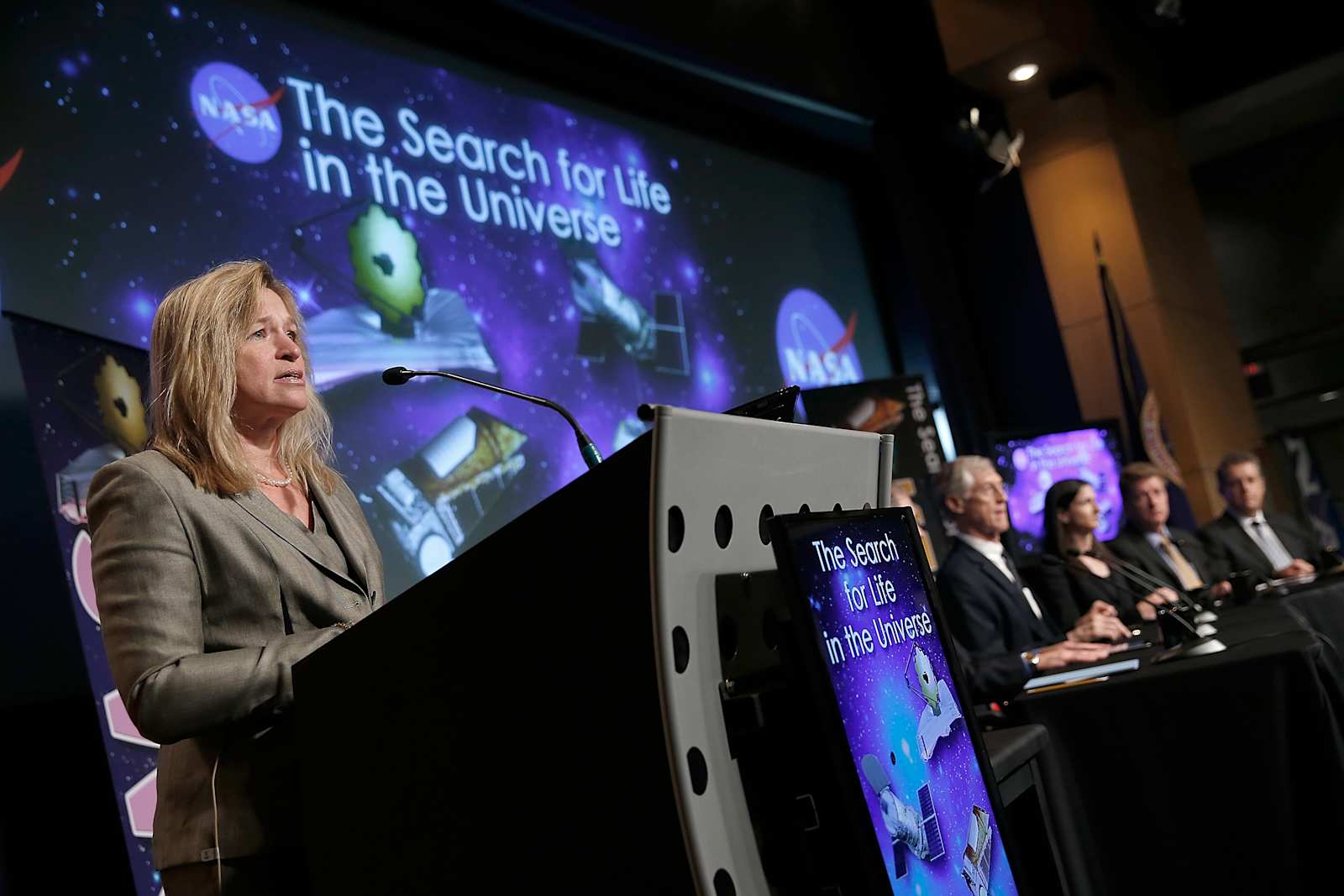 NASA's chief scientist Ellen Stofan leaves the agency