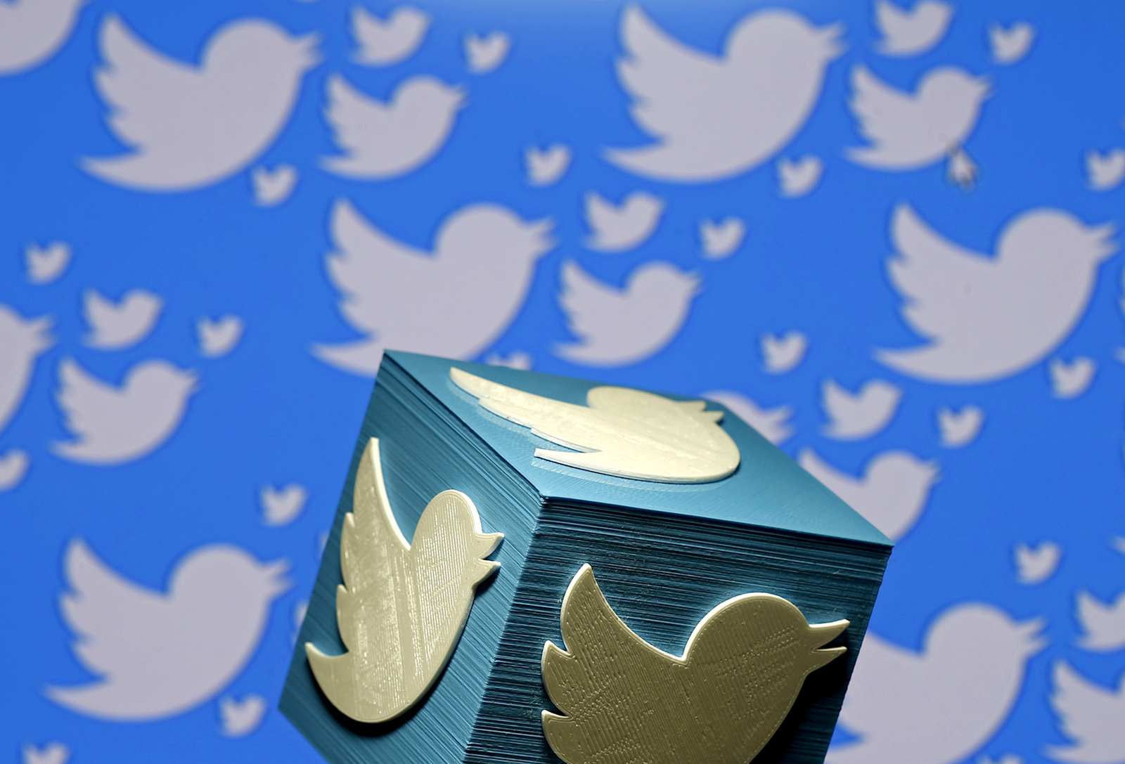 Twitter adds 360 video, still no edit button