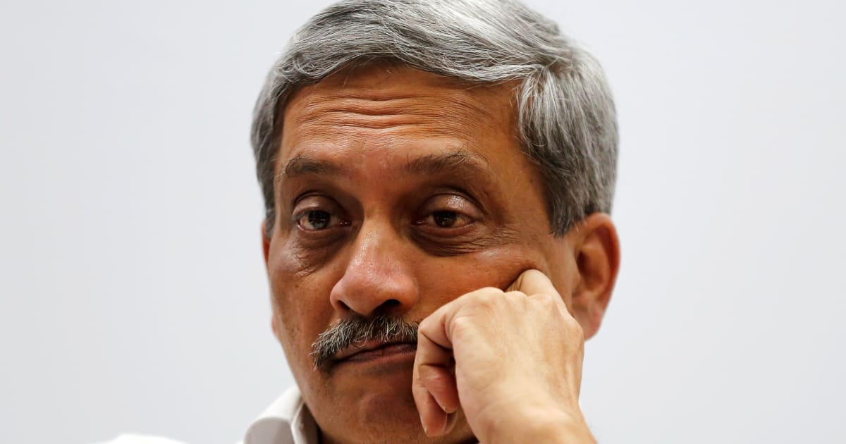EC Asks Manohar Parrikar To Exaplain His 'Take Bribe To Attend Rallies But Vote BJP' Remark