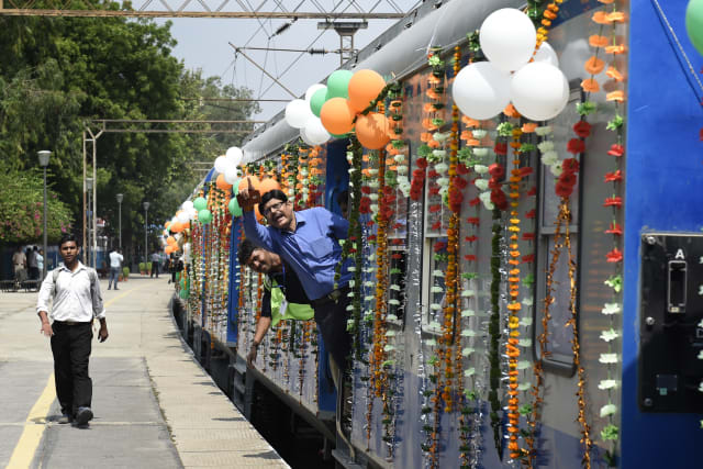 Union Railway Minister Suresh Prabhu Flags Off Solar Powered Demu Train