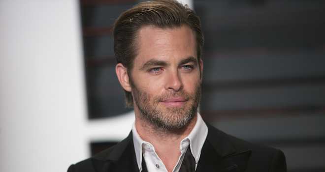 Chris Pine in Talks to Romance 'Wonder Woman'