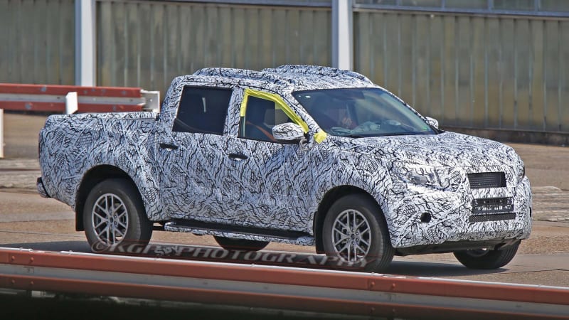Mercedes' midsize pickup looks good, probably won't come to US