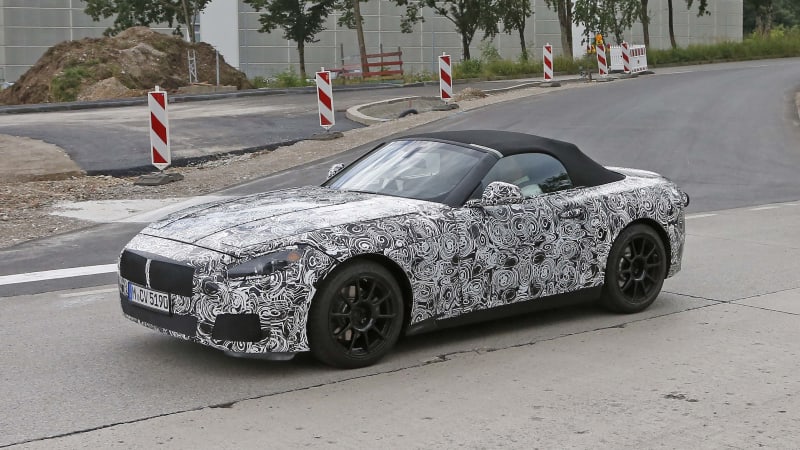 2019 BMW Z5 shows off its soft top