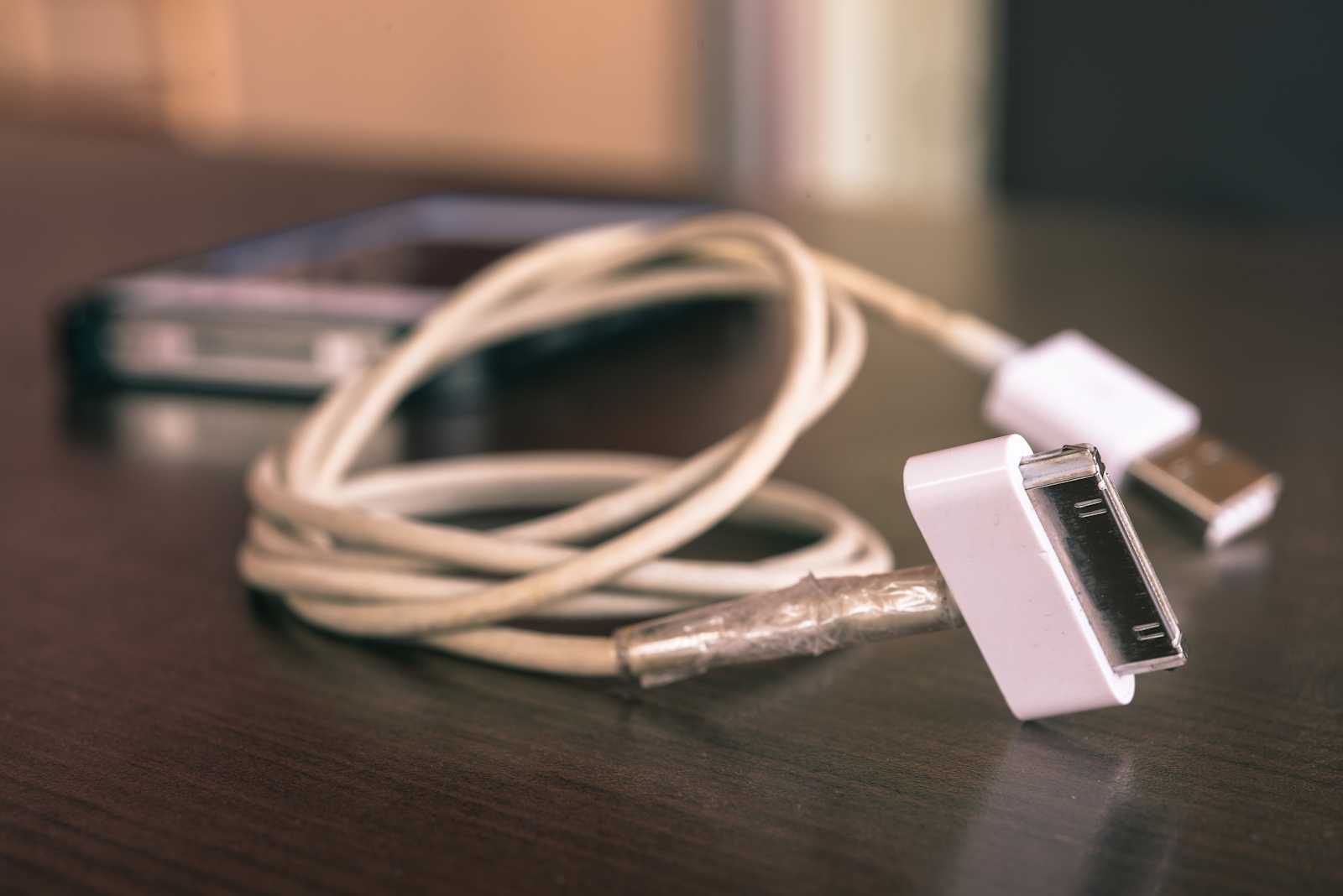 Apple lawsuit reveals most chargers sold on Amazon are fake