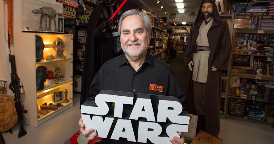 World's Biggest 'Star Wars' Collector Robbed, Asks Fans for Help