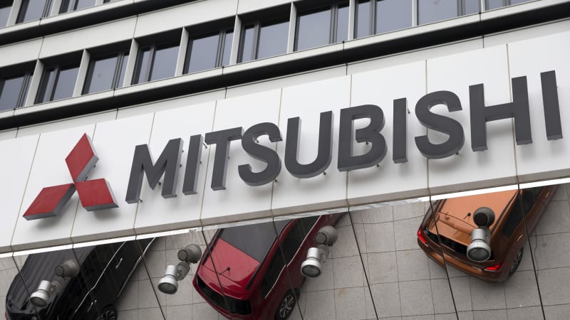 photo of Mitsubishi Motors halts some SUV sales in Japan as MPG scandal grows image