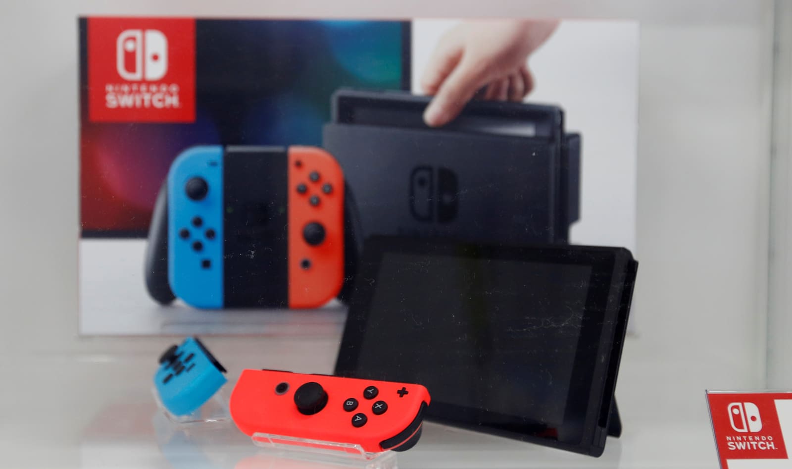 Nintendo Switch locks eShop games to your 'active' console