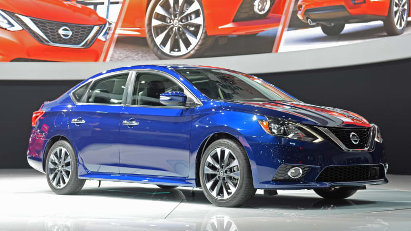 2016 Nissan Sentra wears a new but familiar face