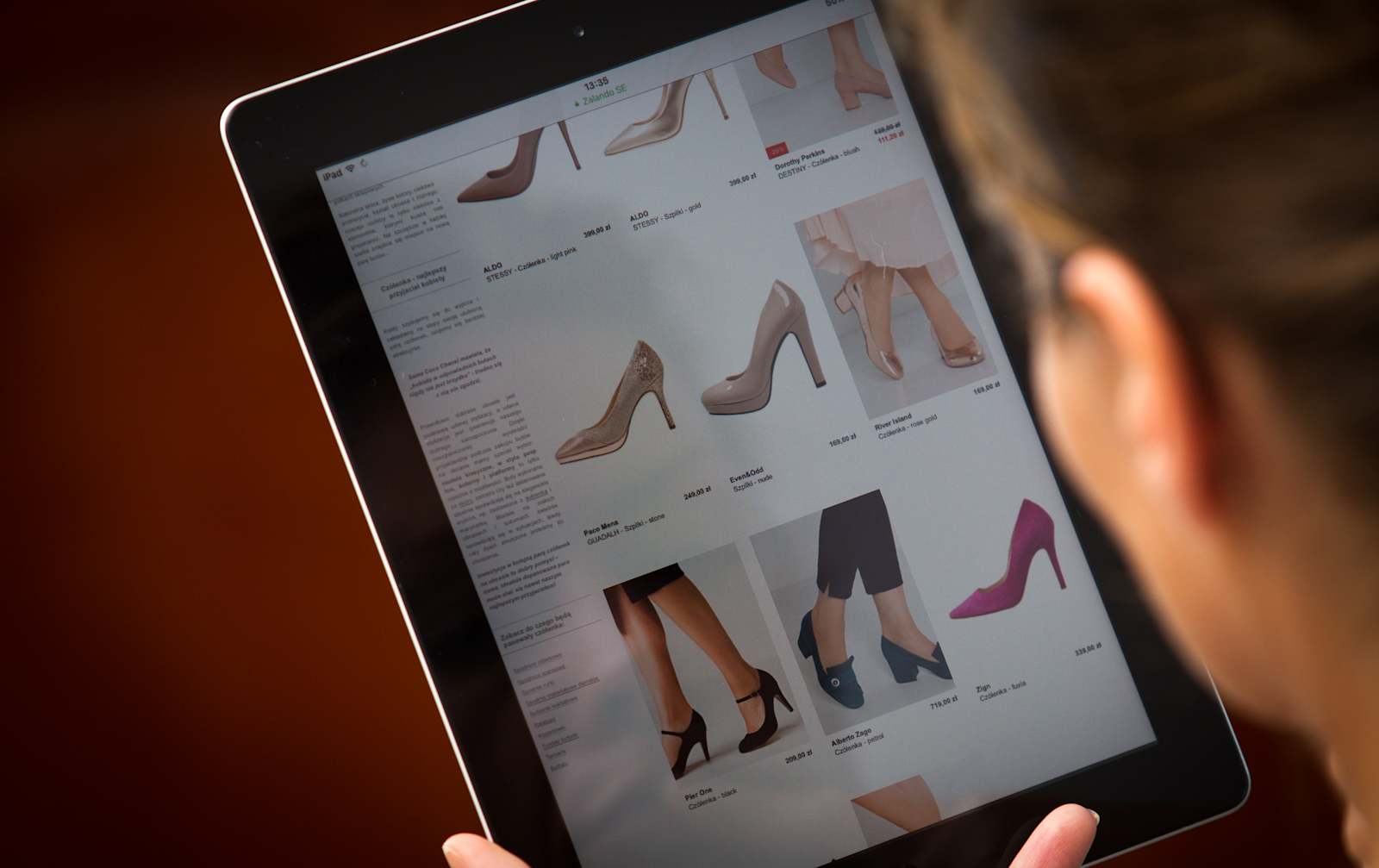 Amazon wants rival retailers to sell goods through its app