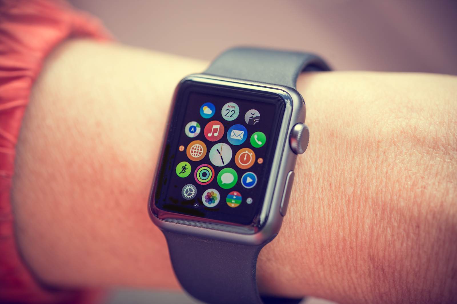 Apple Watch supplies run low ahead of September event