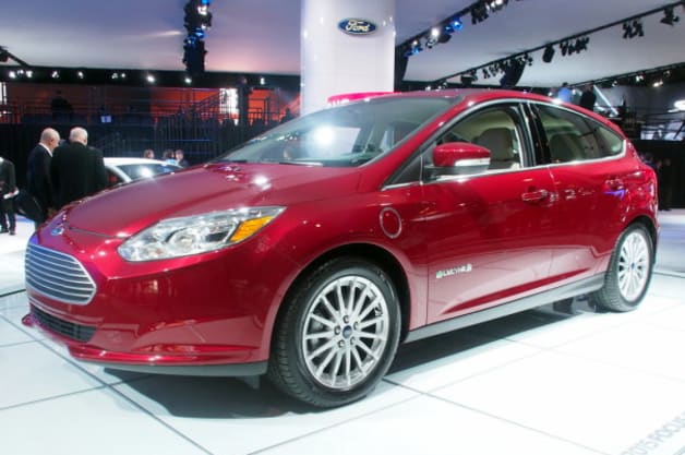 photo of Official: Ford Focus Electric gets $6,000 price drop, now starts at $29,995 image
